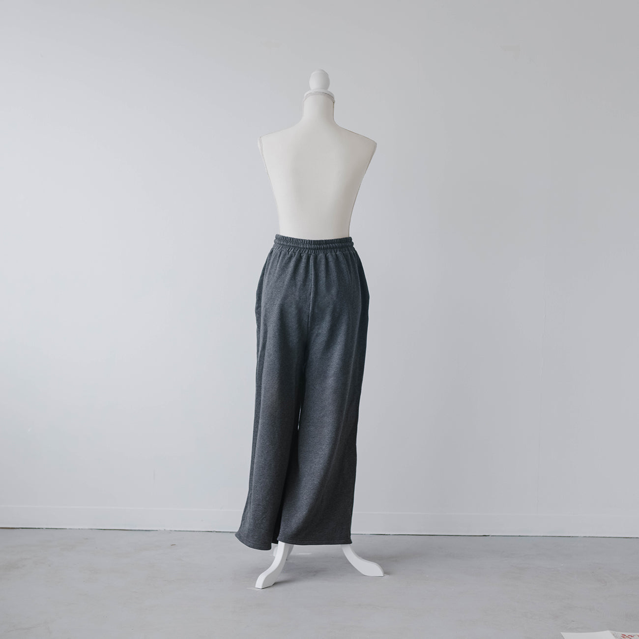 sweatpants | 2025 collection reoa prologue2